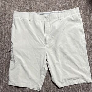 Callaway White Cargo Shorts Lightweight Versatile